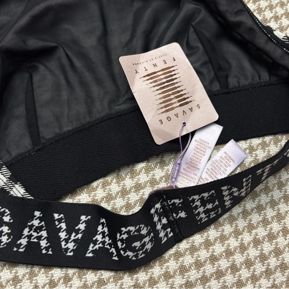 Savage X Fenty | ‘Forever Savage’ Gingham Print Set - Picture 7 of 16
